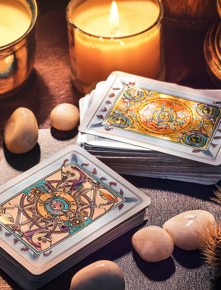 Orakel und Tarotkarten